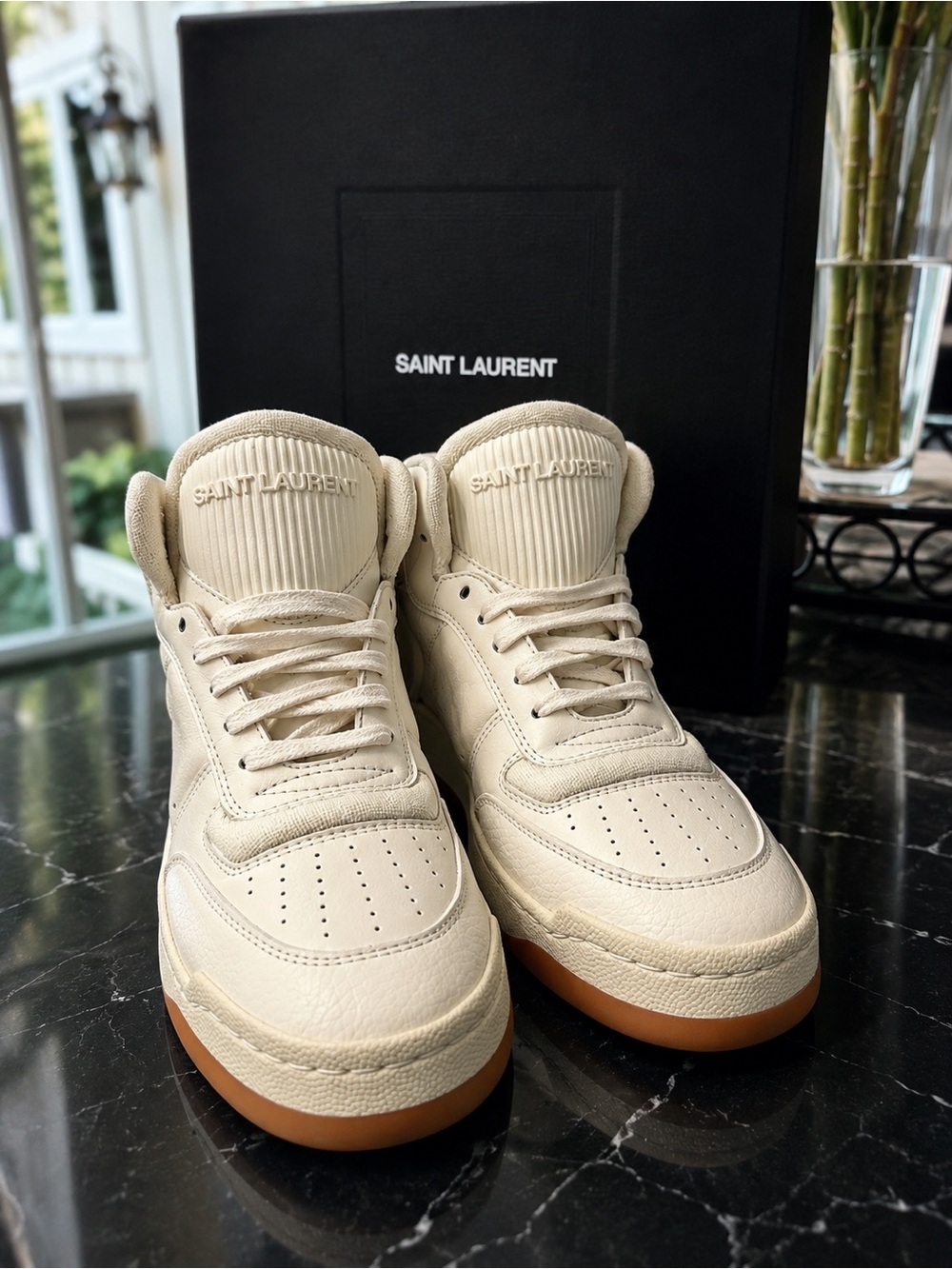 New with Tag! $880 Saint Laurent Cream/White High-Top Sneakers Ladies Sz 38.5